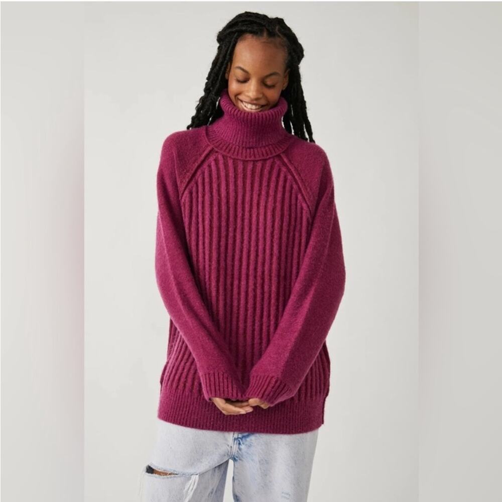 Free People Pink Ribbed Oversized Long Sleeve Soft Big City Turtleneck XS